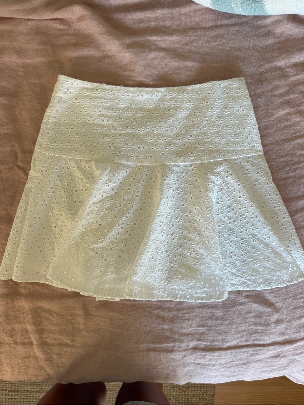 White Eyelet Cotton Drop Waist Flared Mini Skirt Size 2